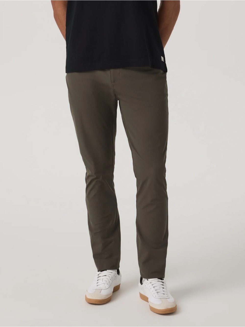 Vuori Meta Pant Athletic Slim Fit 30" Inseam Dark Oregano Olive Green Size 28